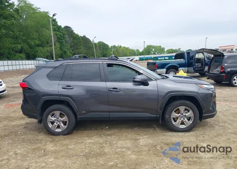 2022 Toyota Rav4 Hybrid Xle из США, поврежденный, VIN 2T3RWRFV7NW136187